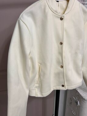 PRIV - Classic Ivory Women's Button-Front Jacket